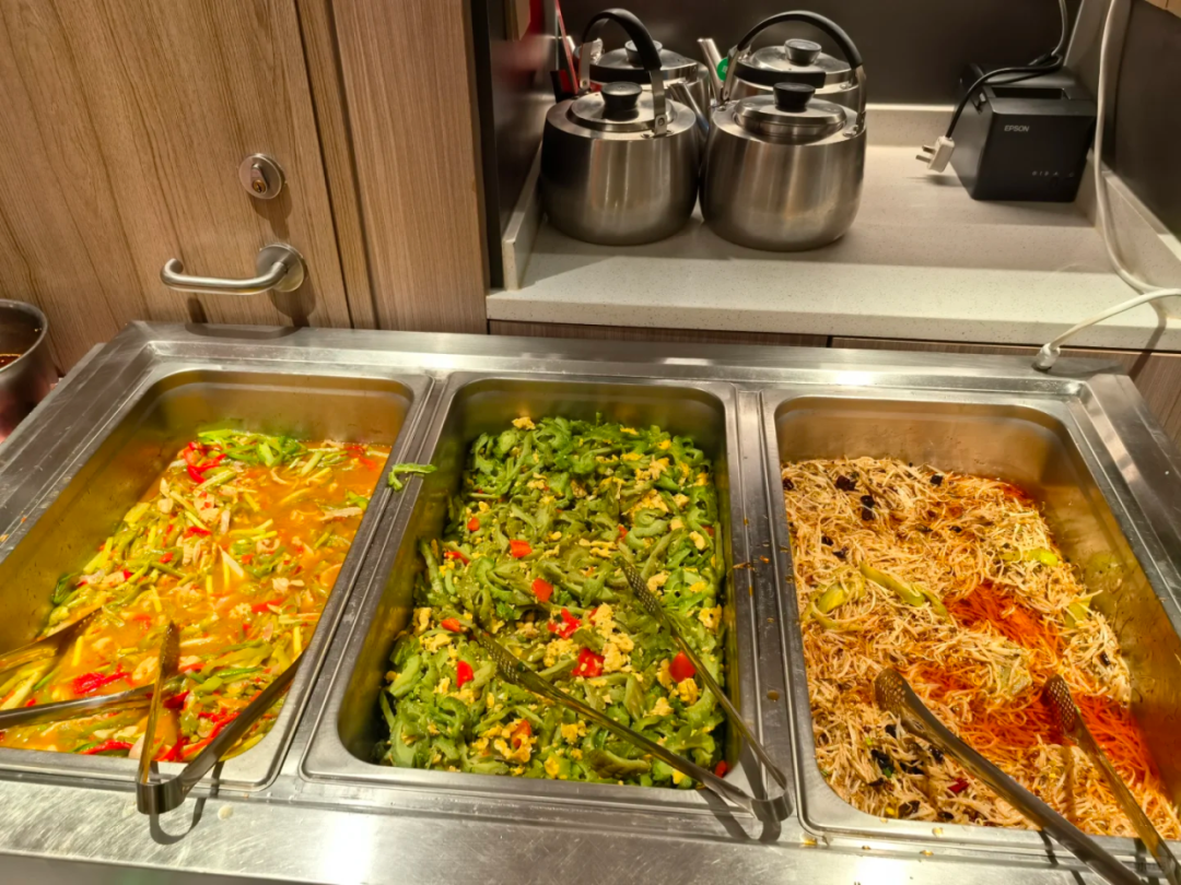 一盘螃蟹15块，海底捞大排档能否改写海鲜火锅市场？(图15)